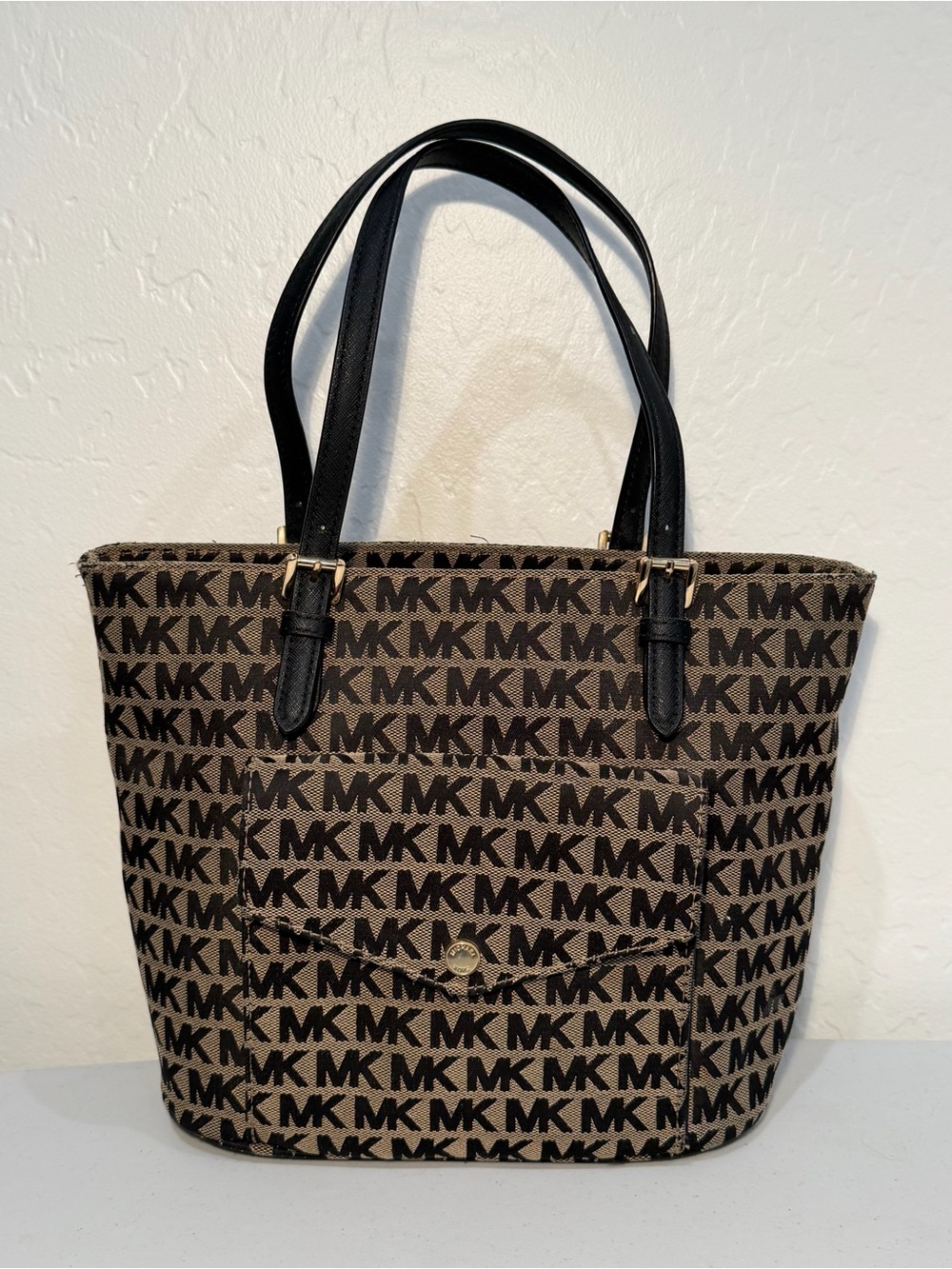 Michael Kors Jet Set Signature Jacquard Pocket Tote Bag – Black/Tan